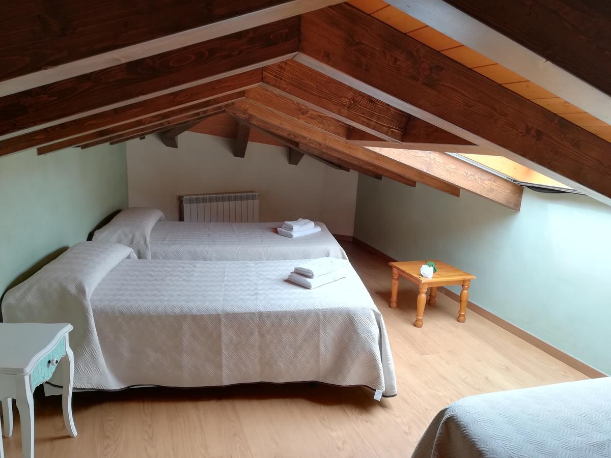 Casa El Frances Apartment Graus Bagian luar foto
